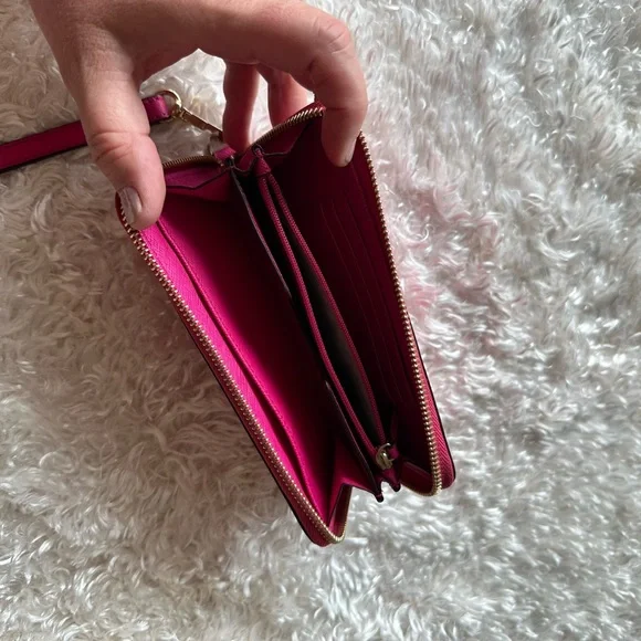 Michael Kors handbag and wallet - Picture 5 of 13